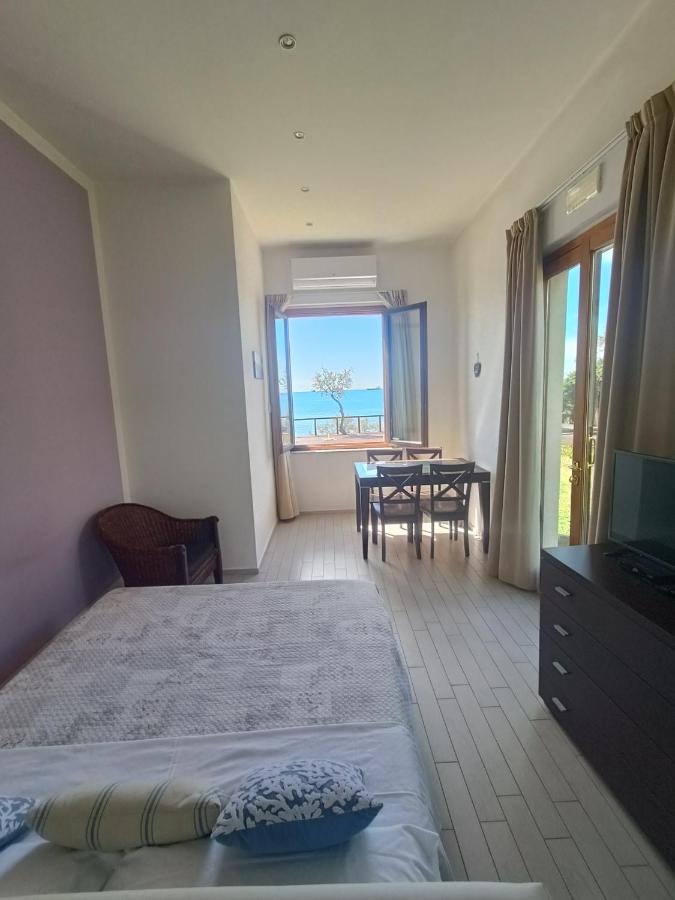 Aparthotel Cala Dei Mori Livorno Zewnętrze zdjęcie